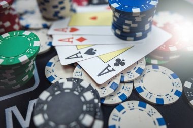 s1mple platform interface showing live-dealer tables, sportsbook markets, and slot games