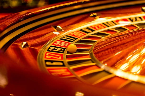 VIP Roulette live studio HD camera setup streaming live dealer wheel spin